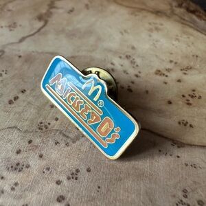 Vintage McDonalds (Mickey D’s) pin